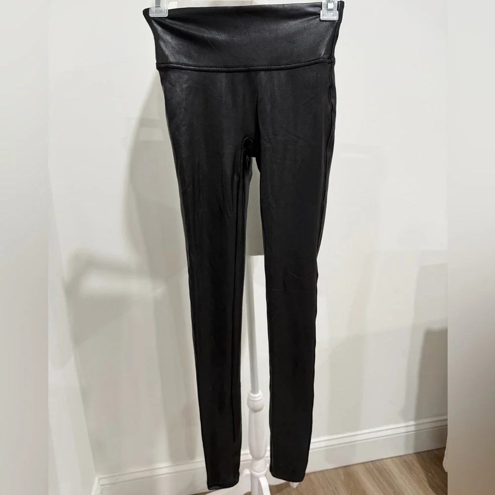 SPANX Faux Leather Leggings in Black Size X-Small